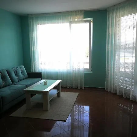 за гости соня Guest Sonya Apartment *